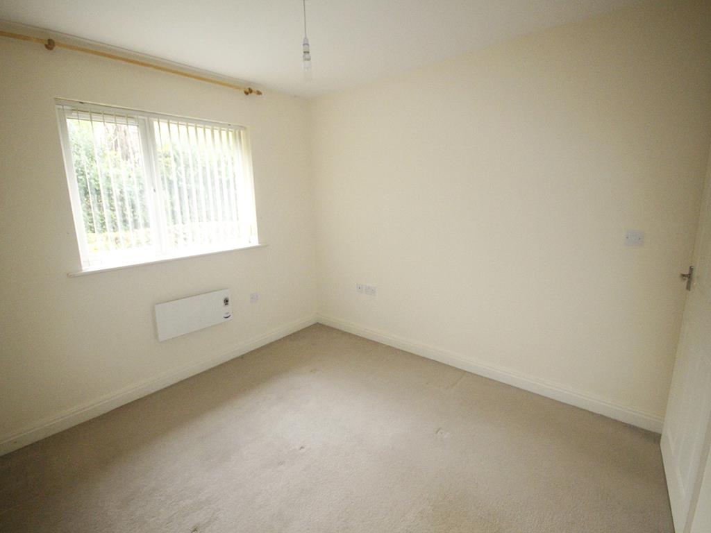 2 bedroom apartment To Let in Burnley - _MG_9863.jpg